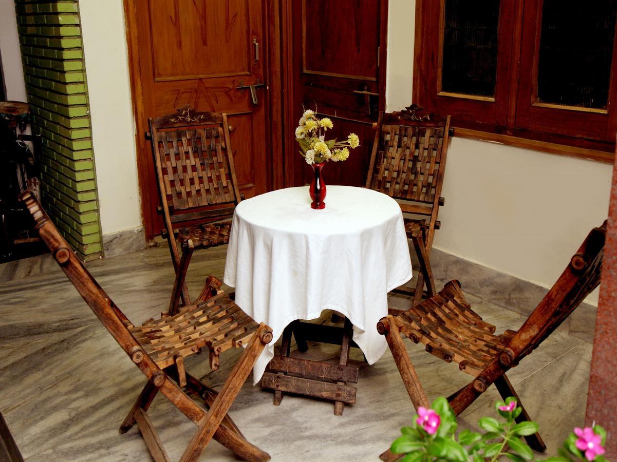 Oyo 1806 Platinum House Hotel Allāhābād Junction Екстериор снимка